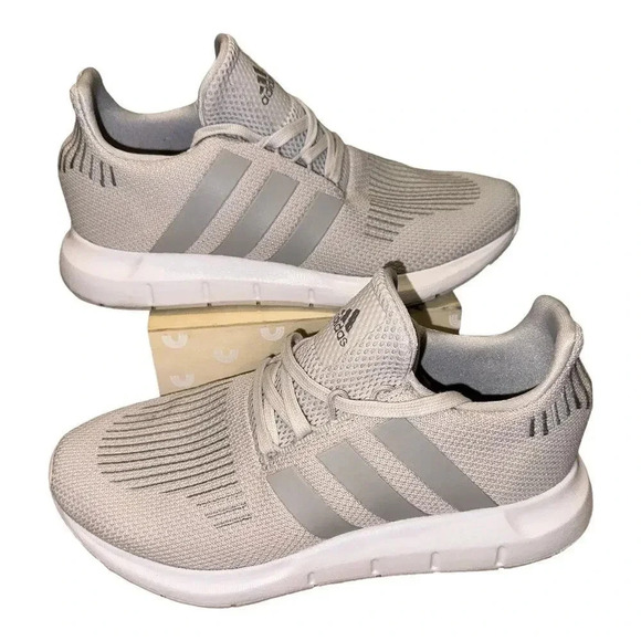 Adidas Swift Run 1.0 In Grey Size 8 | Women’s - Picture 3 of 6